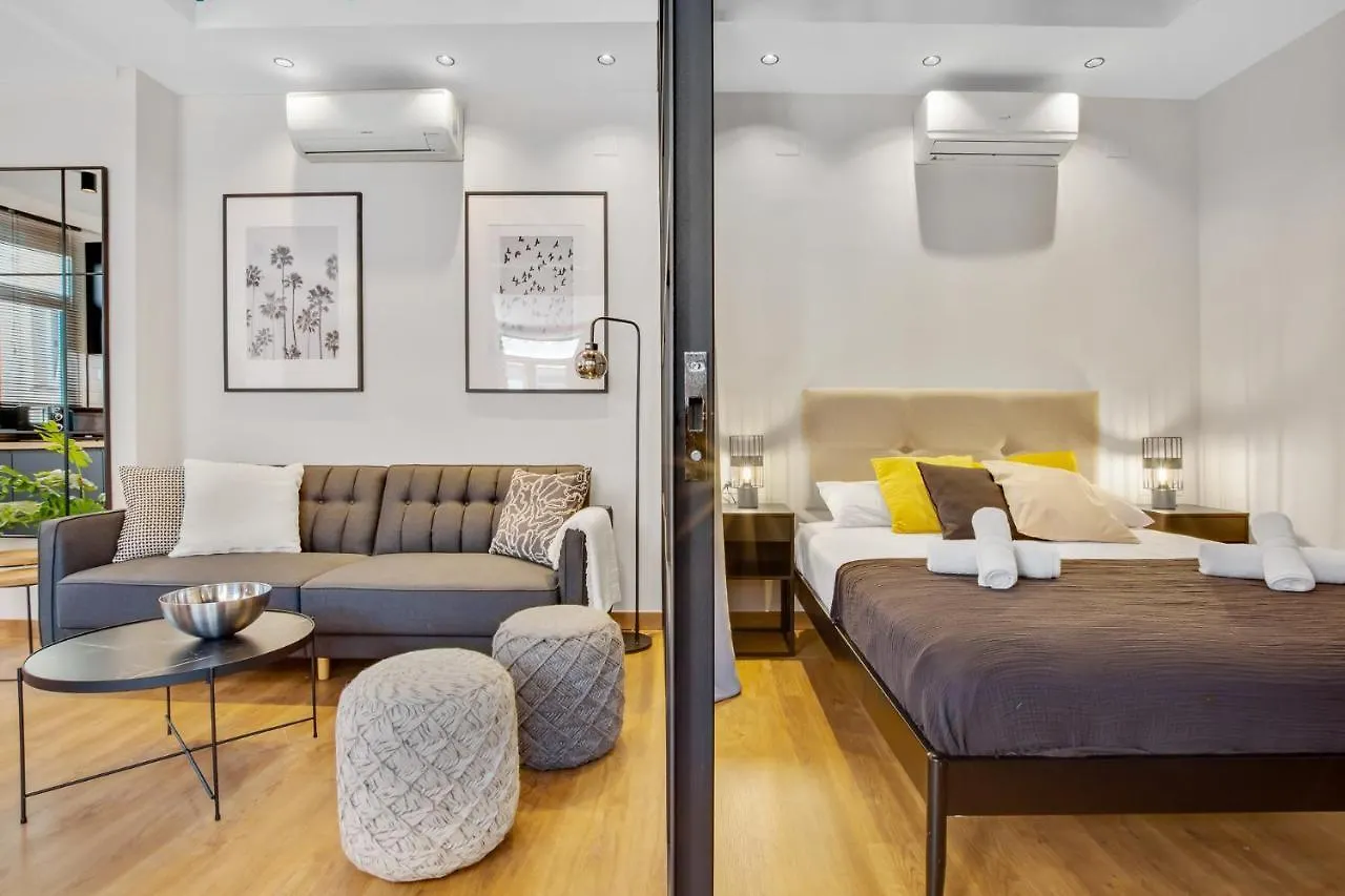 Modern & Quite Appartment At Larios 말라가